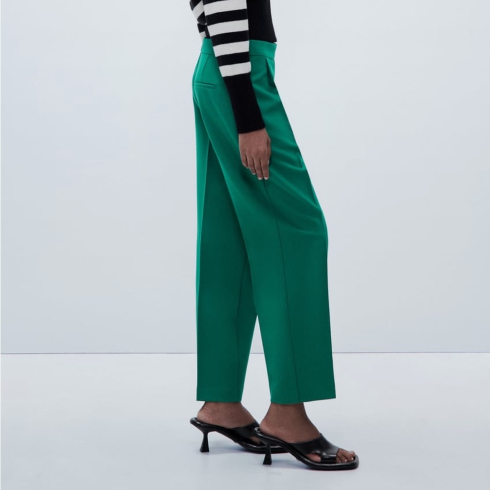 NWT ZARA💚Crossover pleated pants
